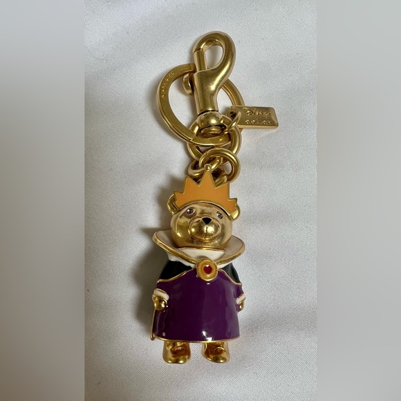 COACH X DISNEY Evil Queen Bear Bag Charm / Keychain - Picture 1 of 2